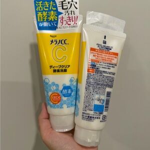 ROHTO Melano CC Rohto Deep Clear Enzyme Facial Cleanser
